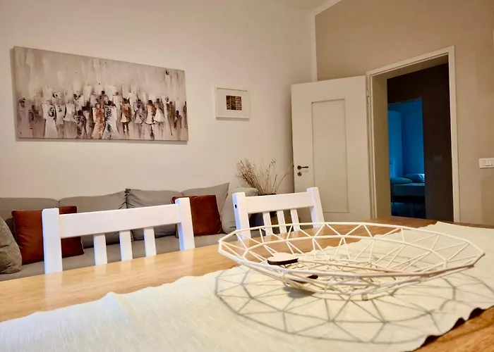 公寓 Near Hospital And